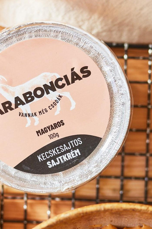 Garabonciás magyaros kecskesajtos sajtkrém
