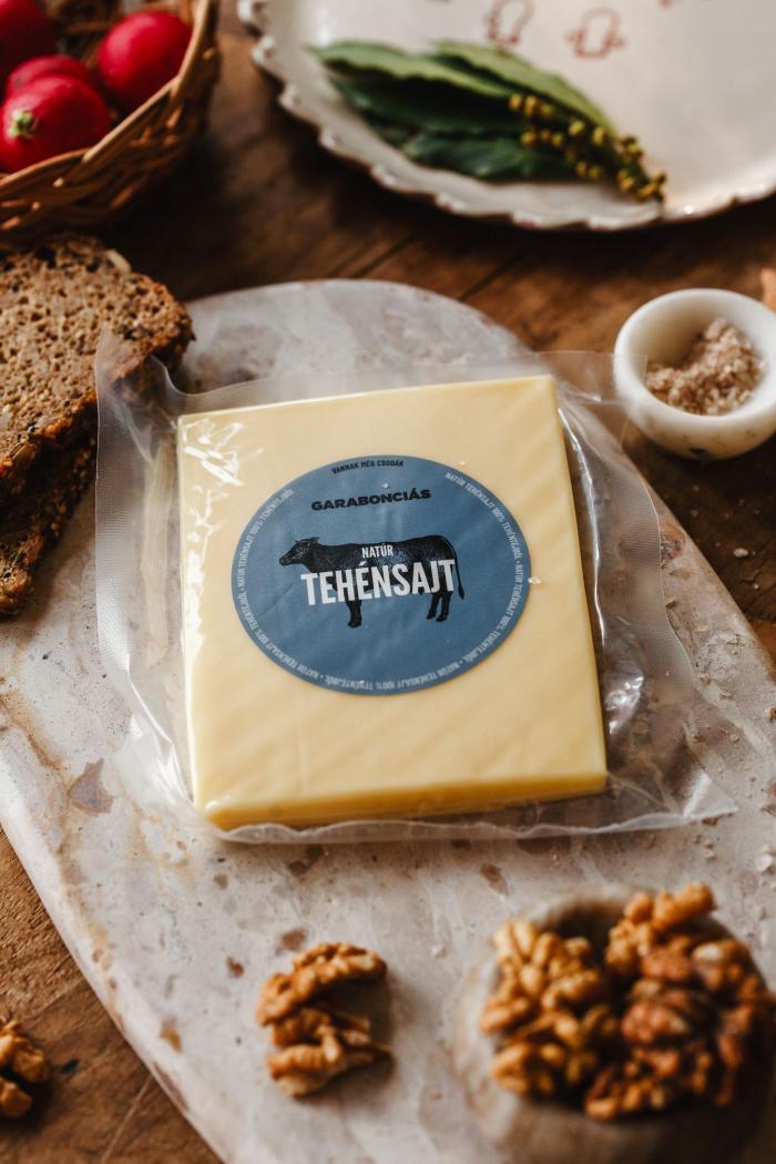 Garabonciás natúr tehénsajt